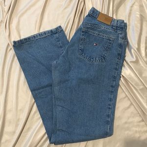 Vintage Relaxed Tommy Hilfiger Jeans Size 4 | Wide Leg Denim